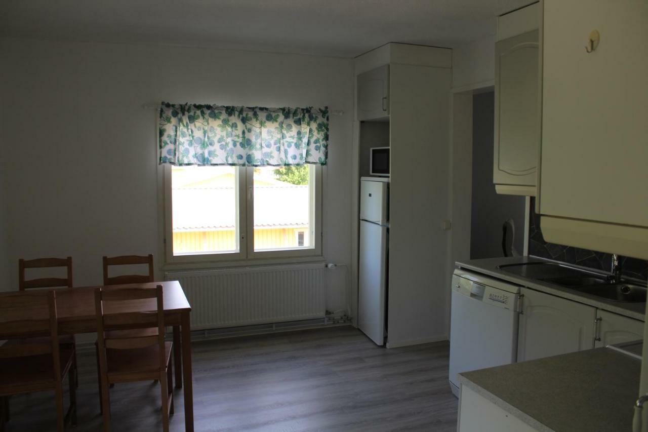 Im Herzen Der Altstadt Von Kalajoki Apartman Kültér fotó